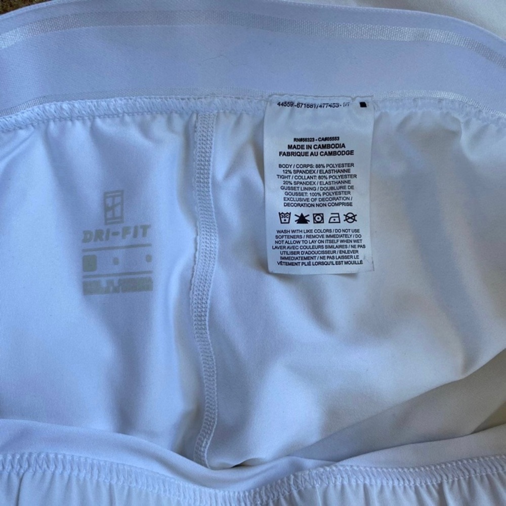 Nike running shorts - Picture 6 of 6